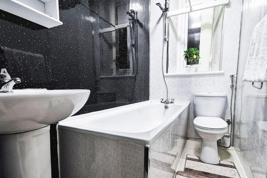 Glasgow Southside: Cosy 2 Bedroom Apartment Eksteriør bilde