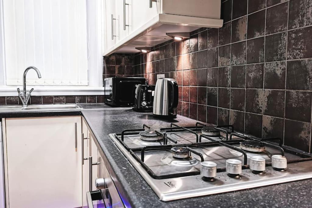 Glasgow Southside: Cosy 2 Bedroom Apartment Eksteriør bilde