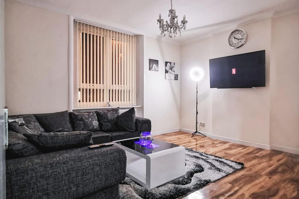 Glasgow Southside: Cosy 2 Bedroom Apartment Eksteriør bilde